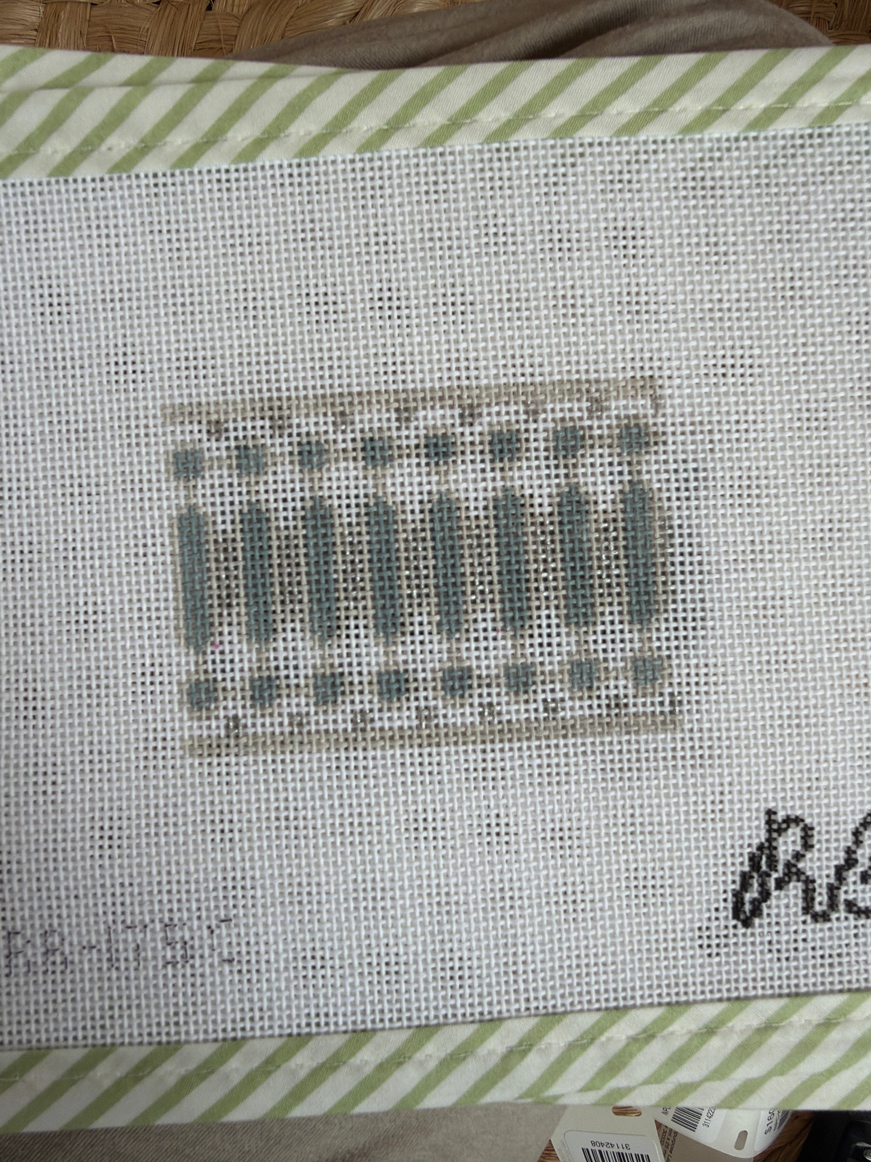 Bubble Chain | Needlepoint Canvas
