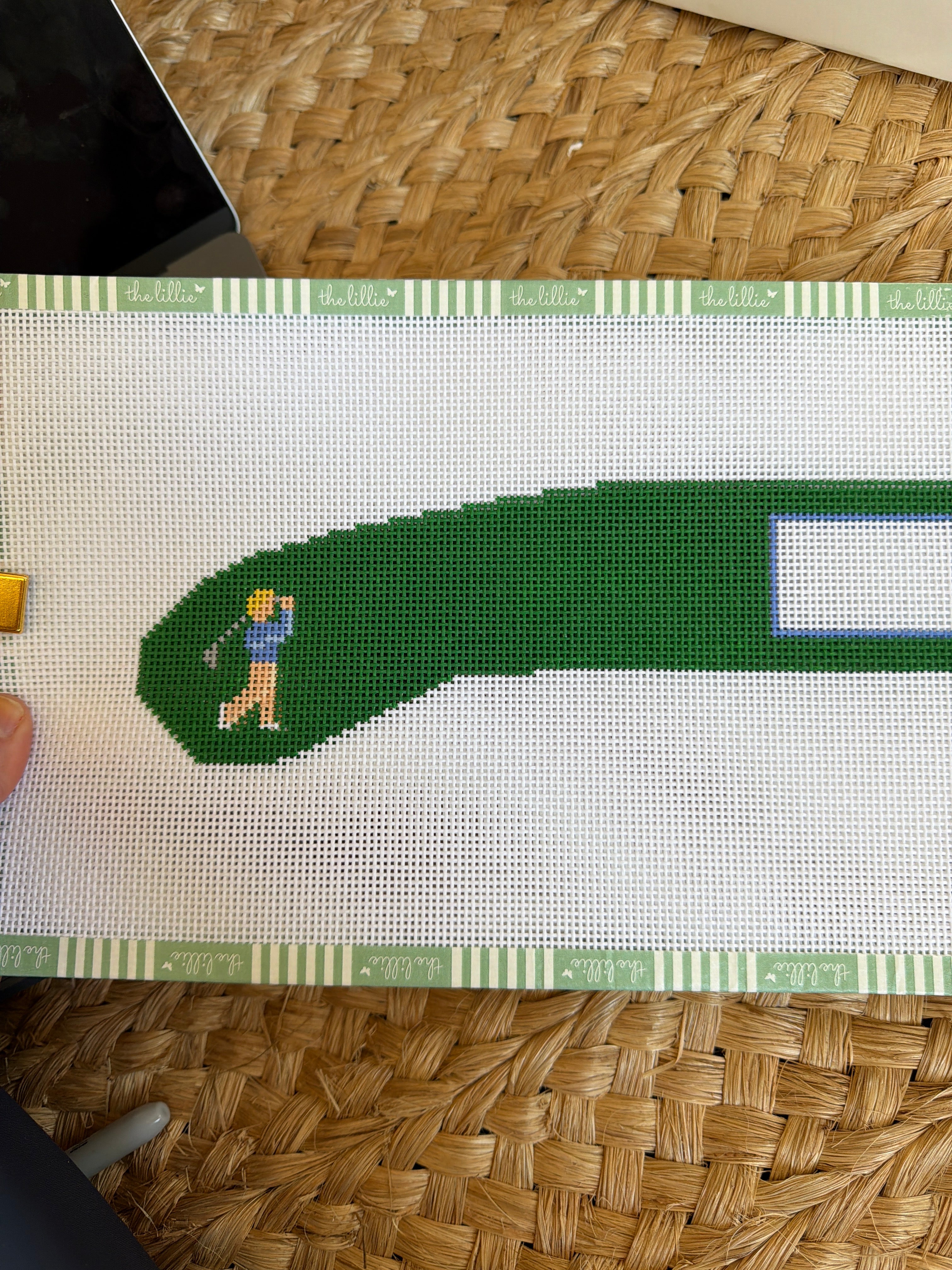 Gentleman Golfer Hanger | Needlepoint Canvas