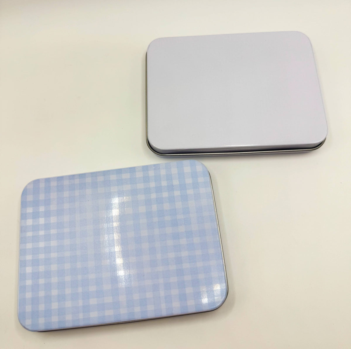Blue Gingham Magnetic Needle Tin | Needlepoint Accessories