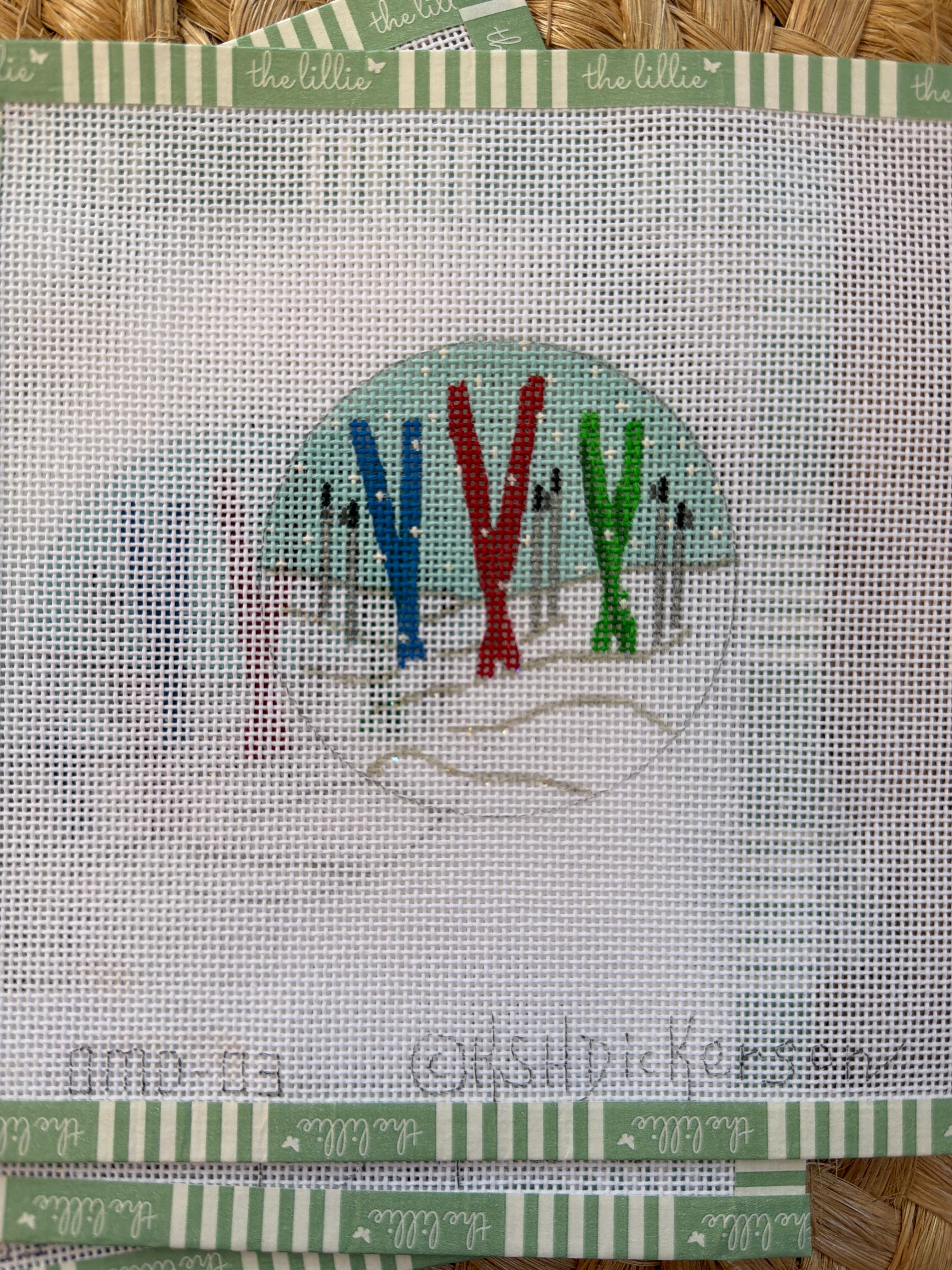 Ski's up Round | Needlepoint Canvas