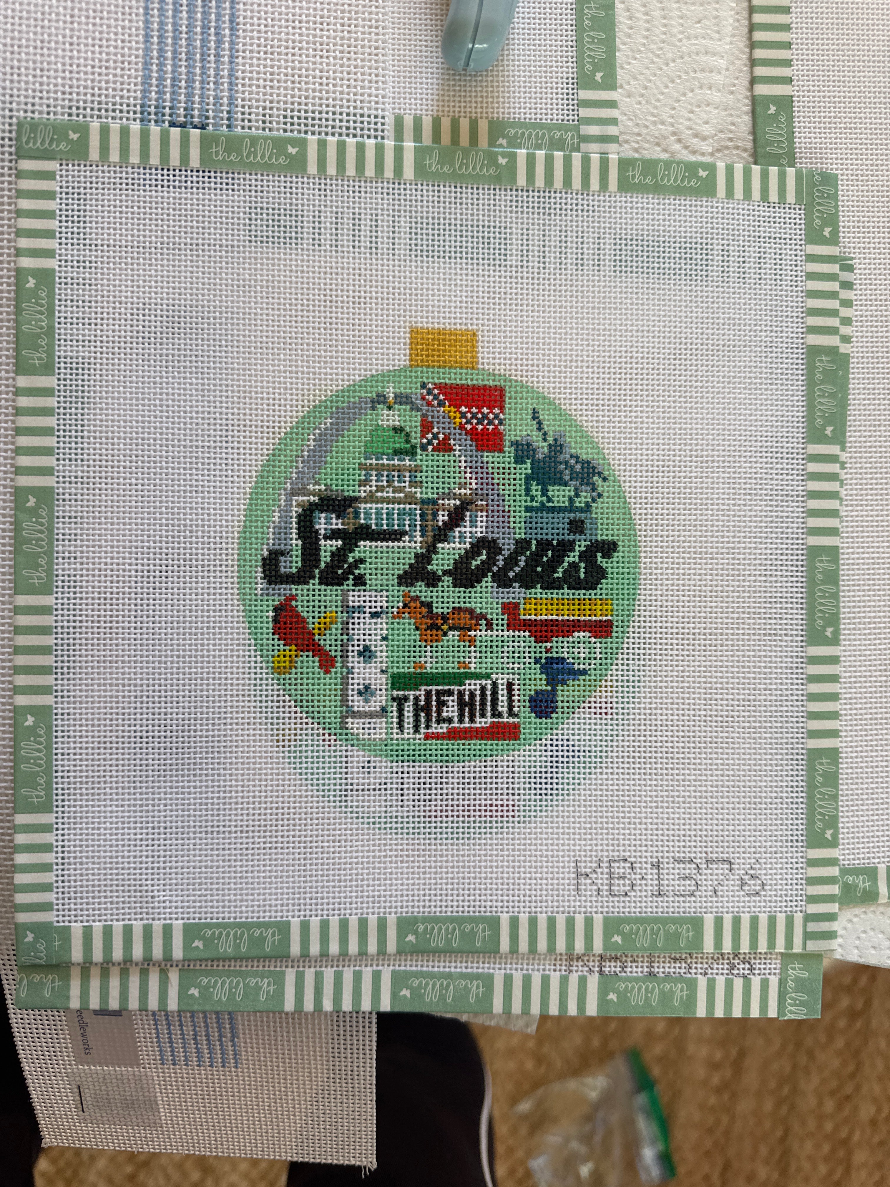 Travel Round – St. Louis | Needlepoint Canvas