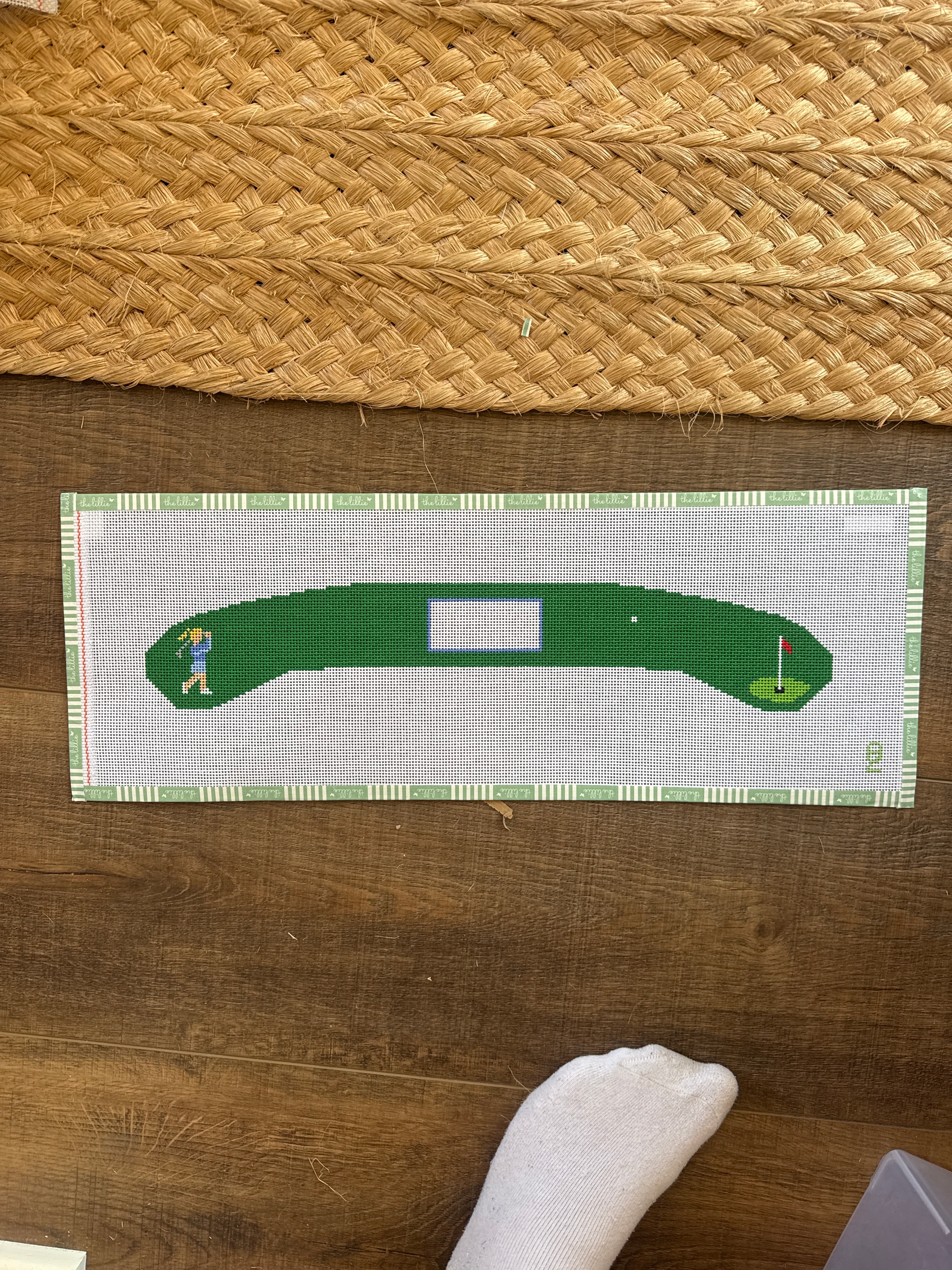 Lady Golfer Hanger | Needlepoint Canvas