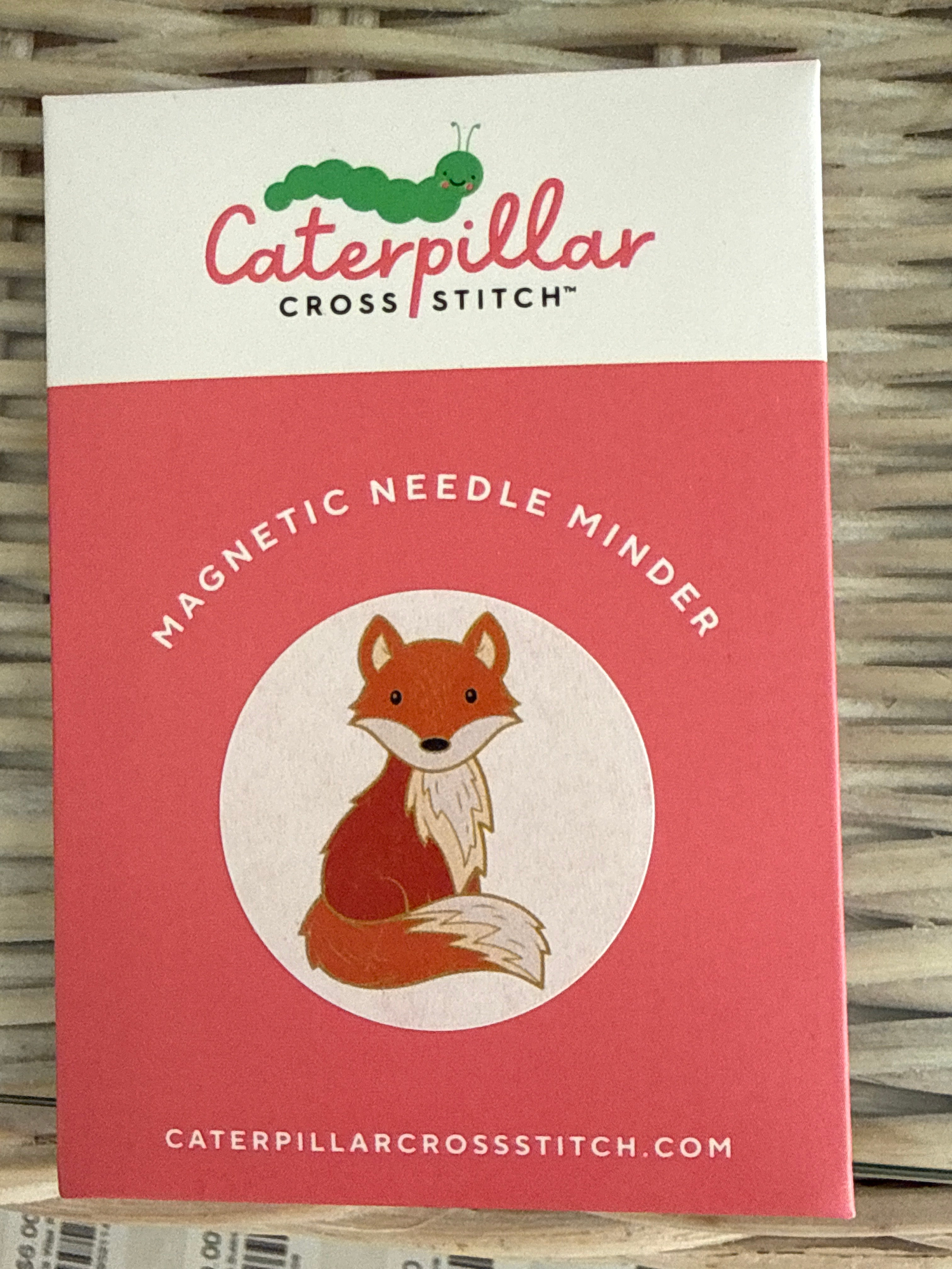 Fox Needle Minder