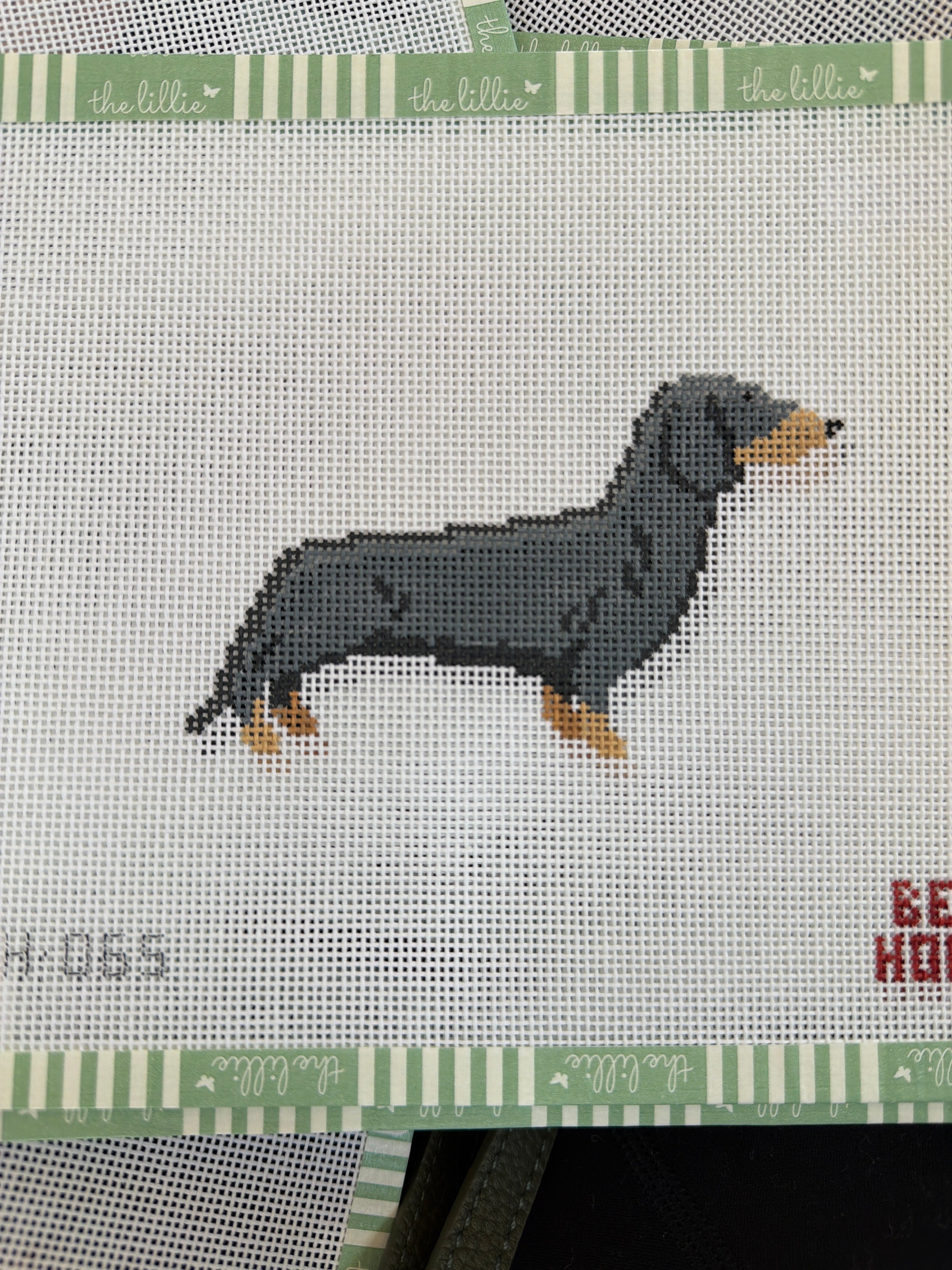 Dachshund – Black & Tan | Needlepoint Canvas