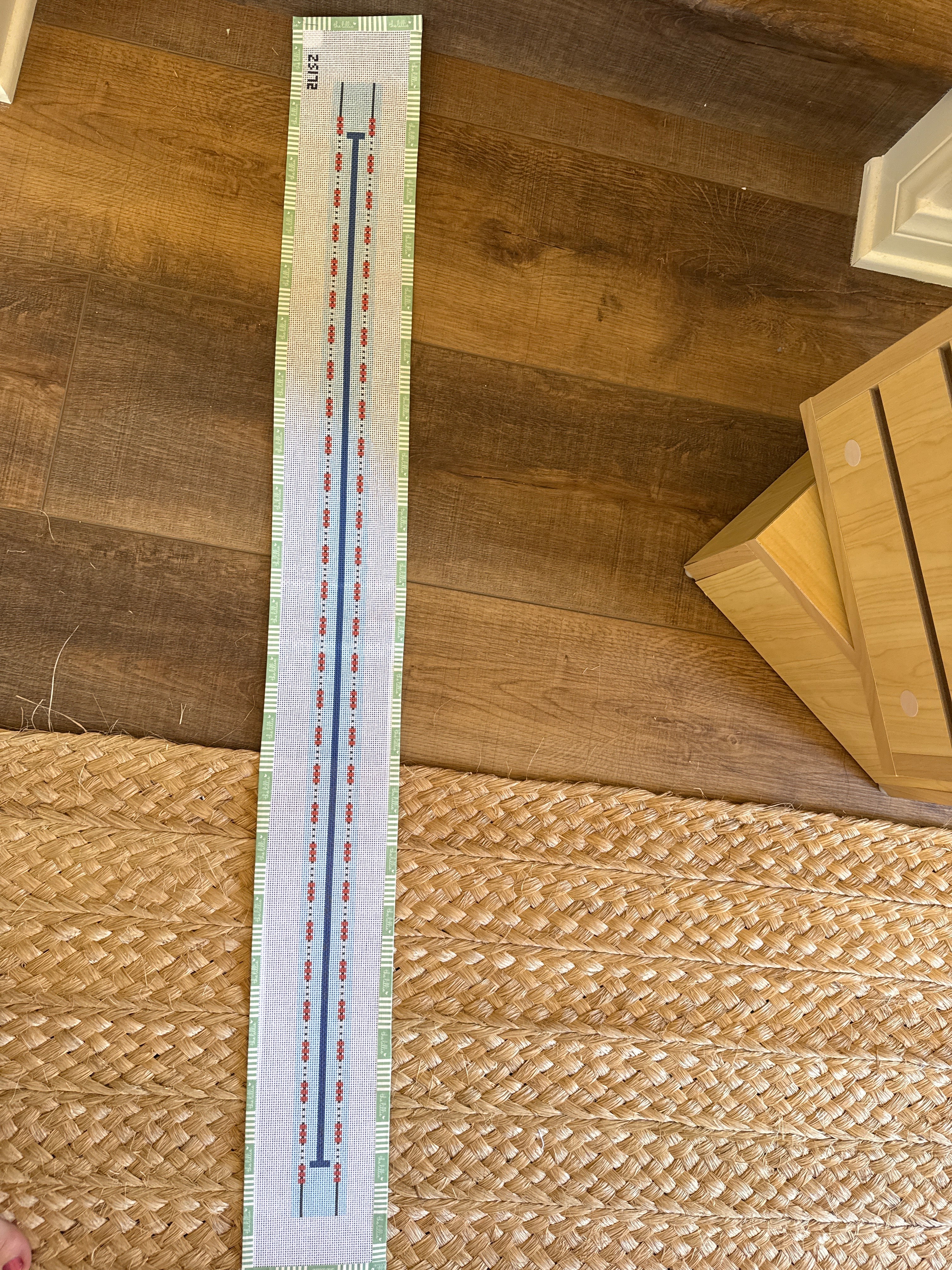 Lap Lane Purse Strap/Belt | Needlepoint Canvas