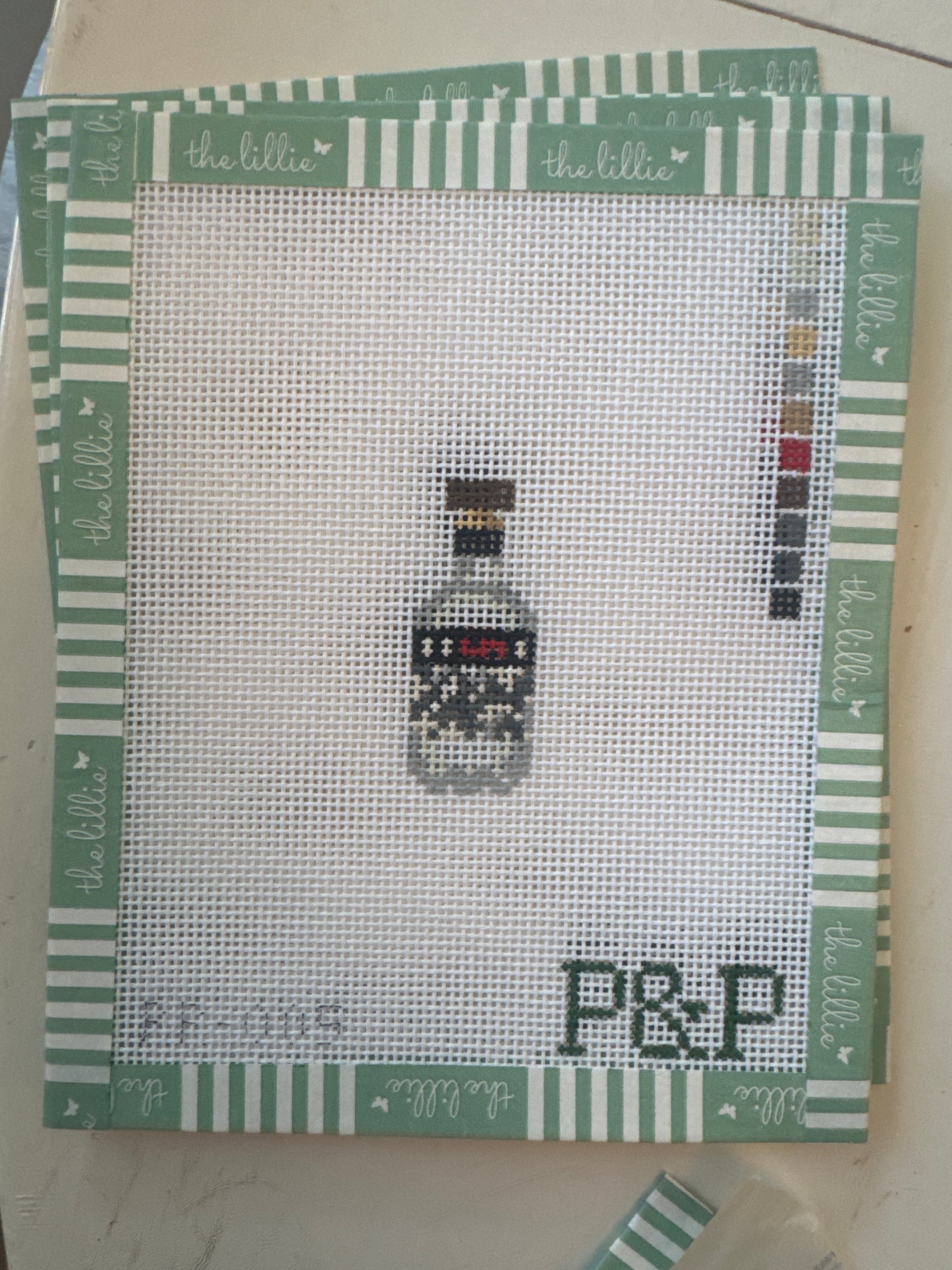 Espolon Mini | Needlepoint Canvas