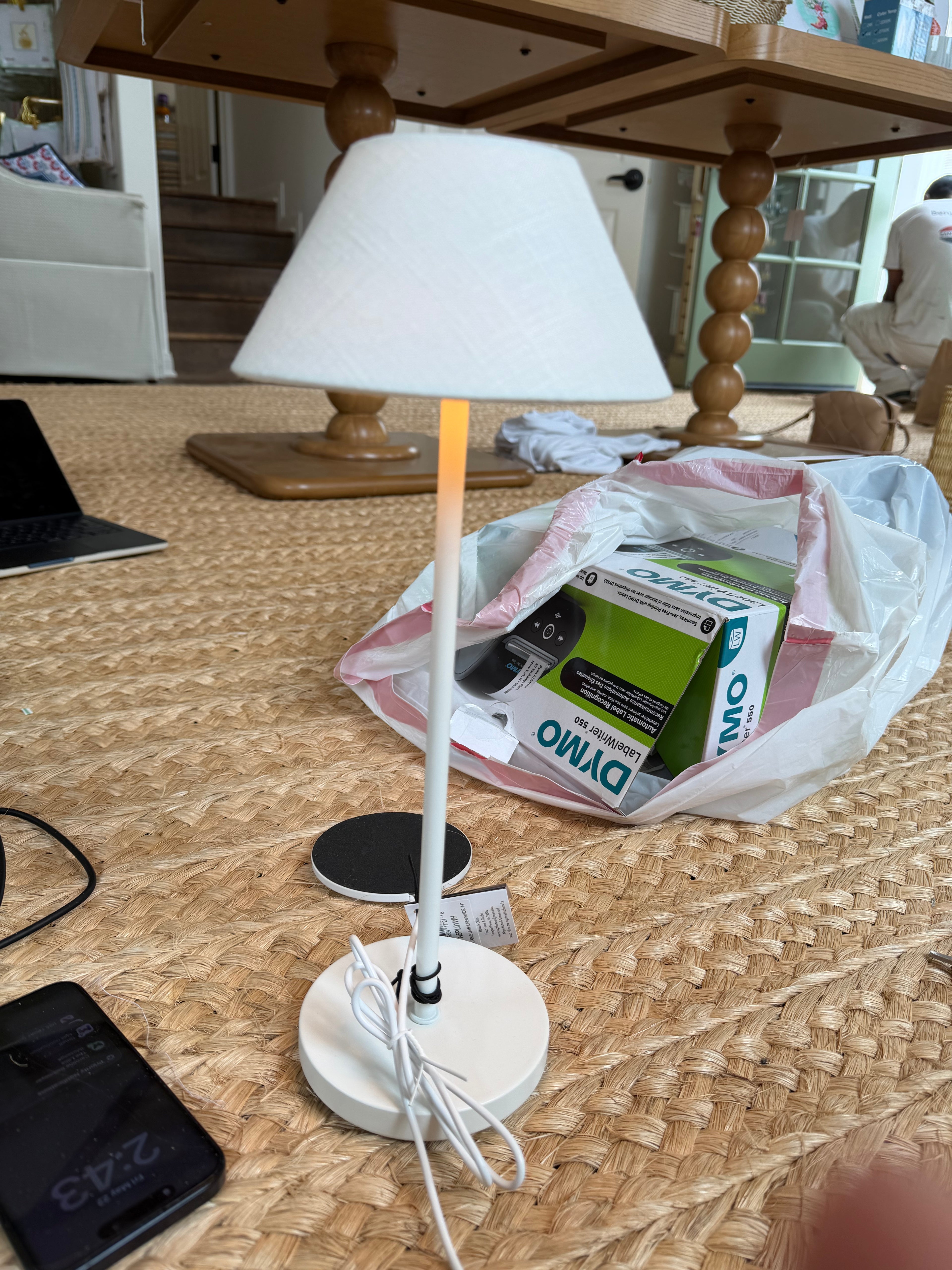 Alliuna Cordless LED Light
