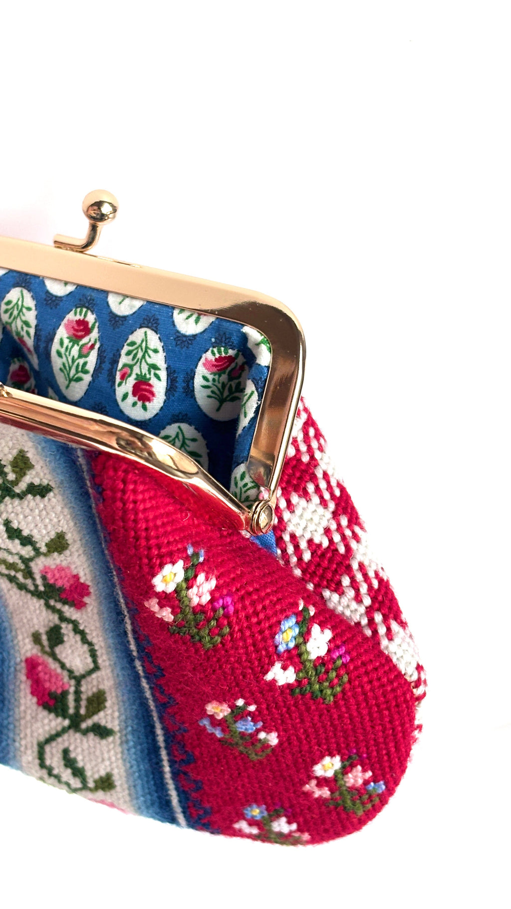 Floral Stripe Kiss Lock Bag – Red needlepoint canvas