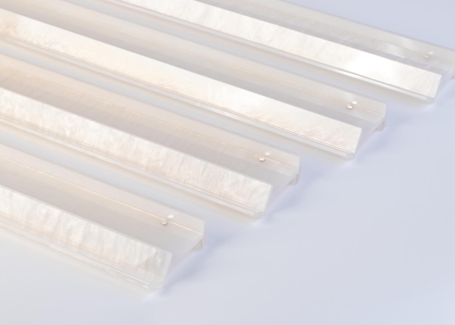 Classic Acrylic Racks - Iridescent Opal