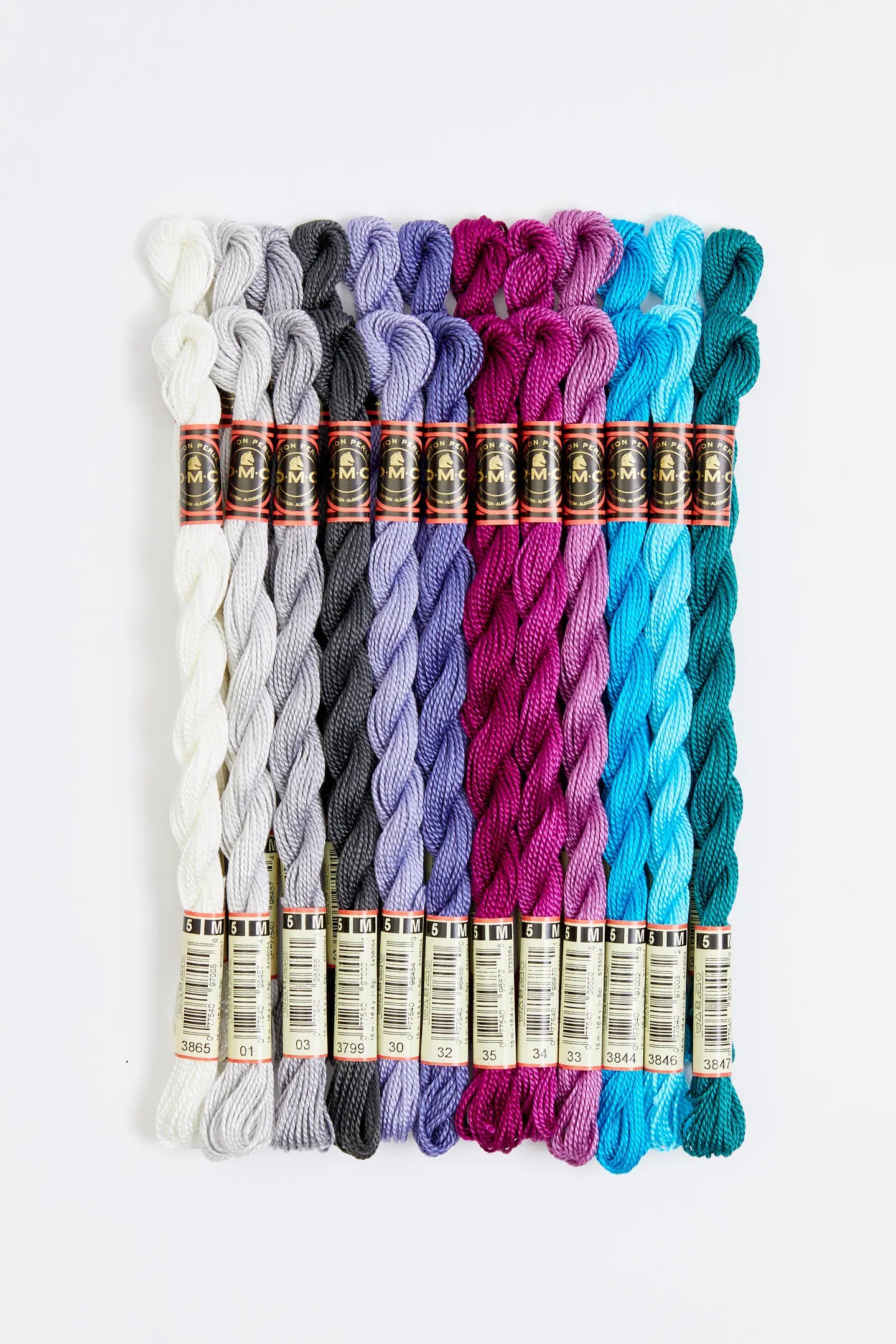 DMC DMC Pearl Cotton Size 5 BLANC needlepoint thread